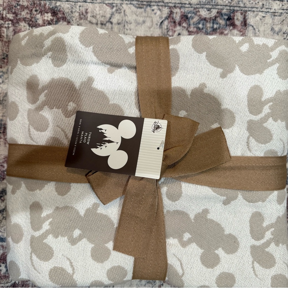 Disney Beige and White Mickey Mouse Blanket